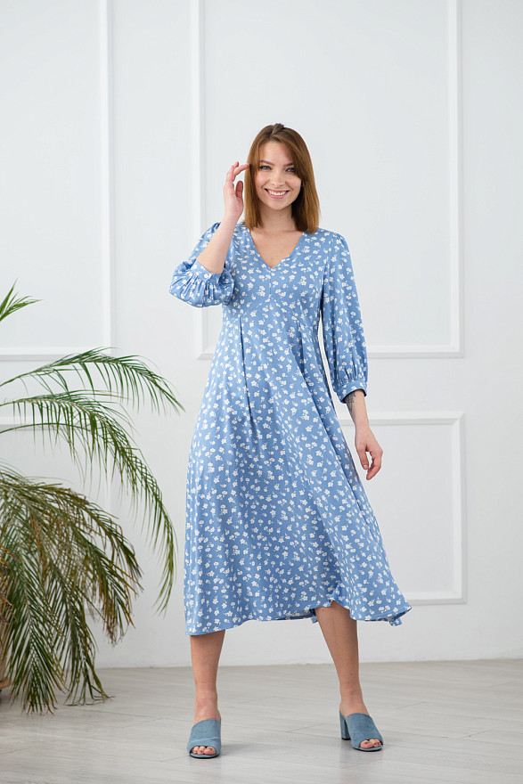 Blue floral print long dress with puffed skirt