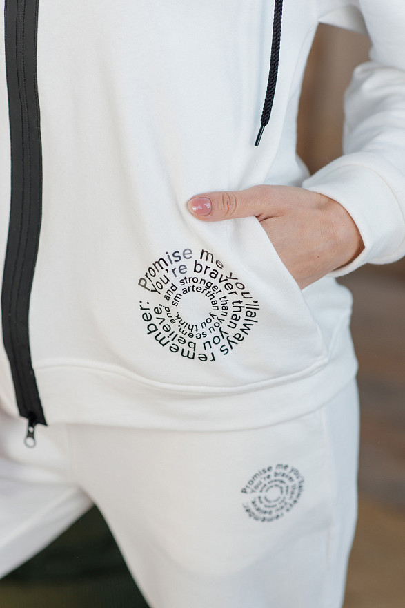 Молочный худи на змейке