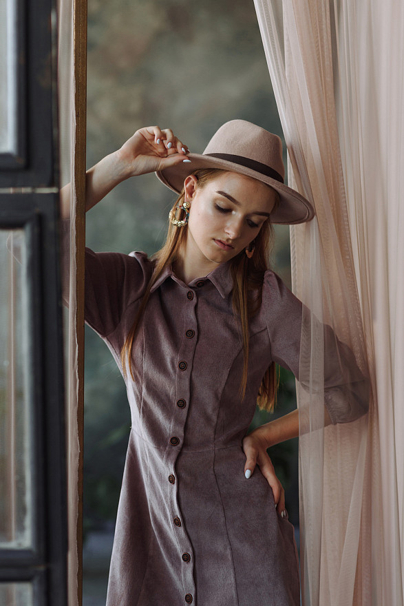 Corduroy dress with buttons