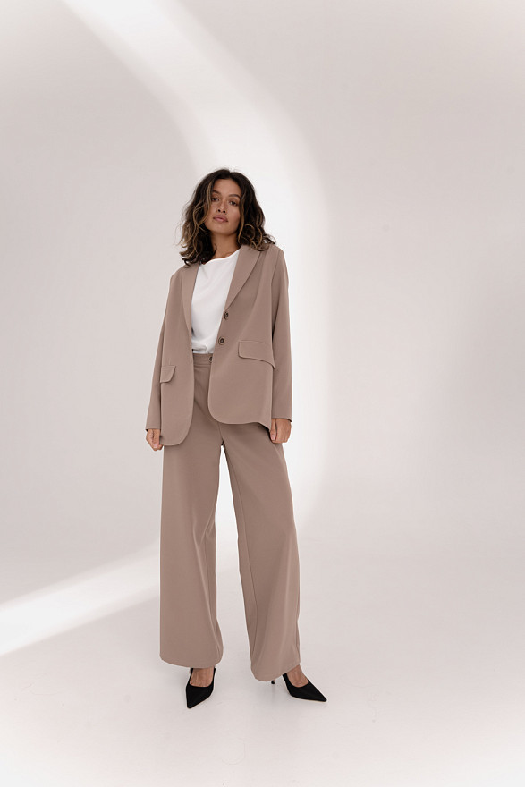 Пиджак в стиле оверсайз в цвете