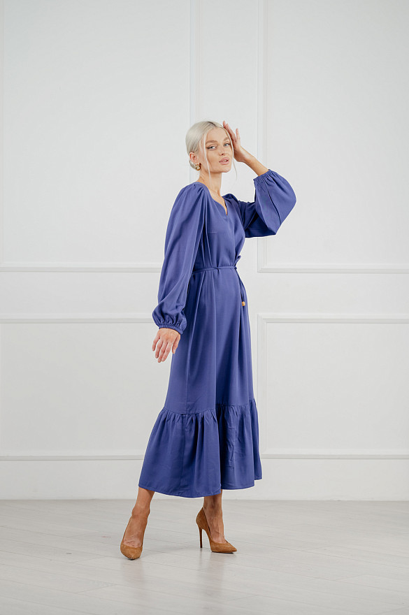 Повседневное оversize-платье в цвете