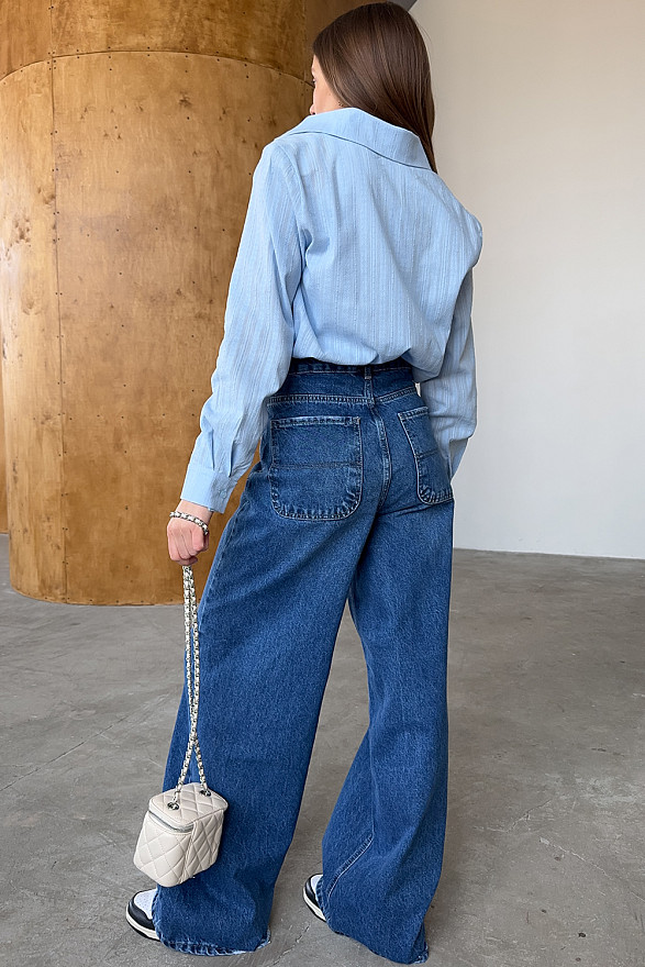 Вільні сині джинси