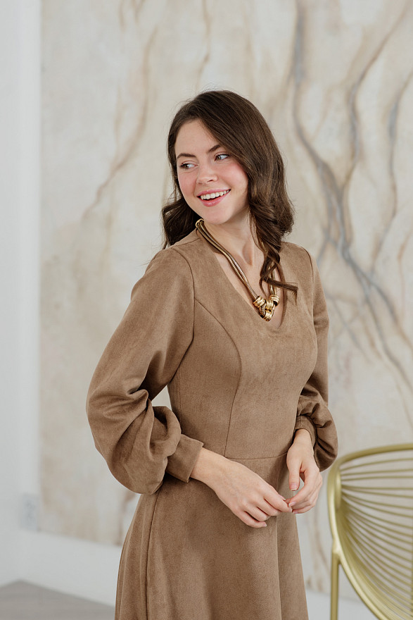 Midi dress with V-neck and flared skirt