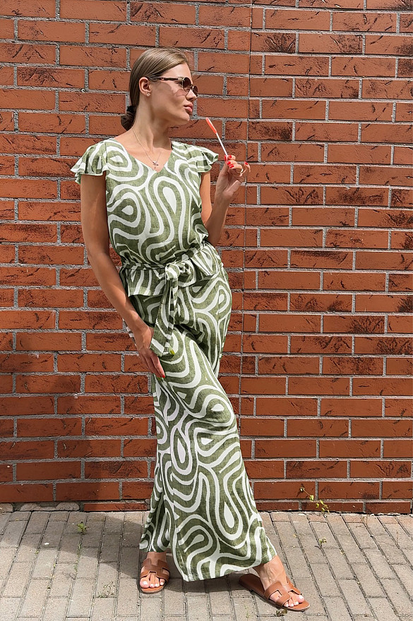 Green cotton suit