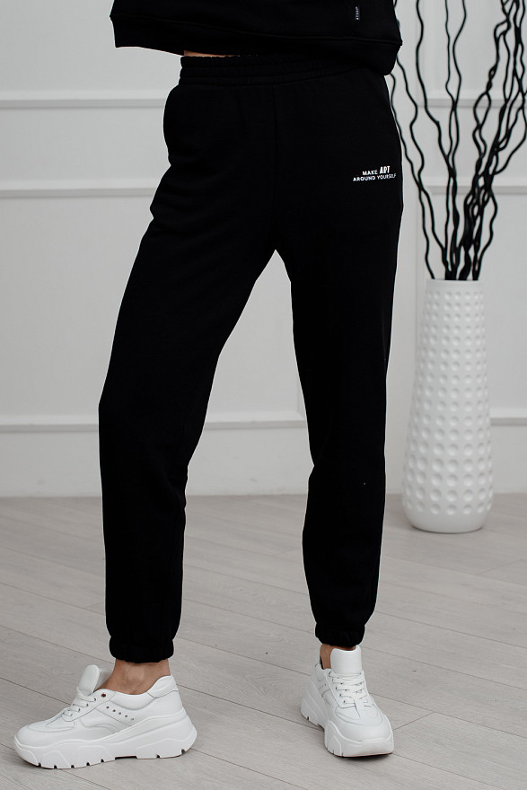 Джоггери на високій талії.