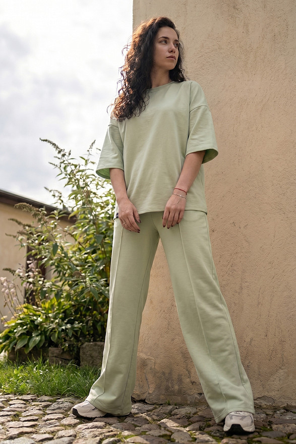 Pistachio cotton suit