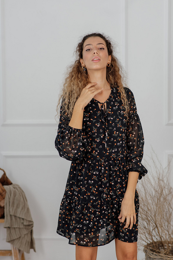 Черное шифоновое мини платье