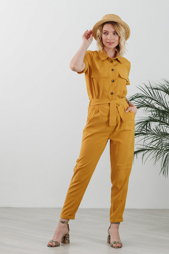Комбінезон в стилі сафарі