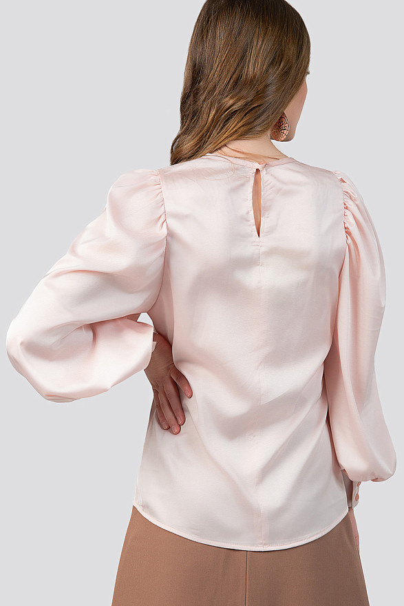 Пудрова шовкова блузка
