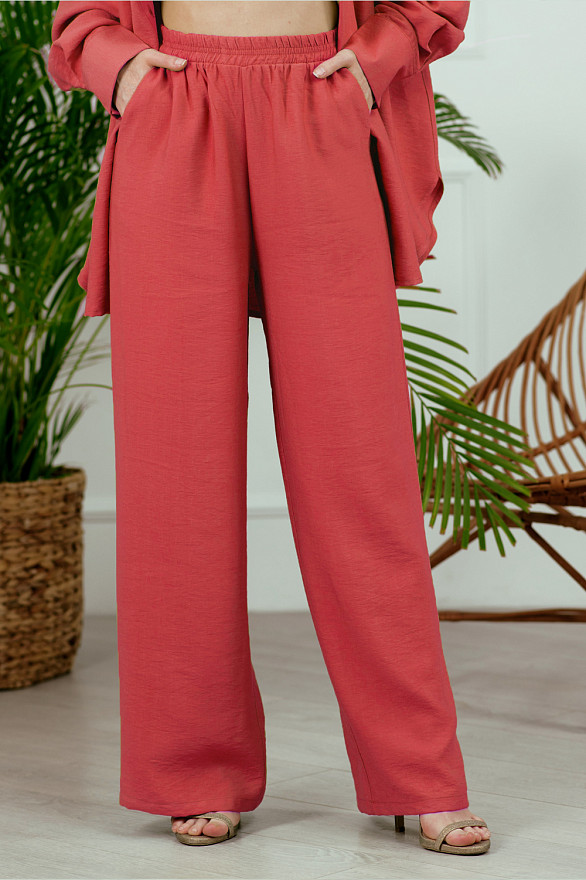 Льняний брючний костюм