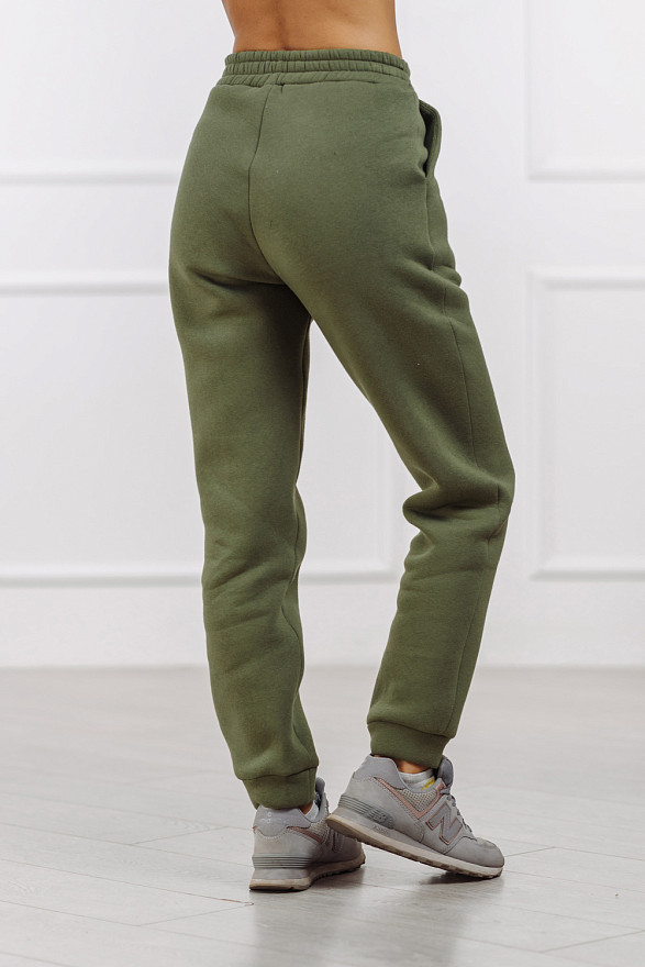 Теплые спортивные брюки цвета хаки