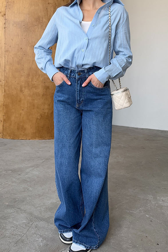 Вільні сині джинси