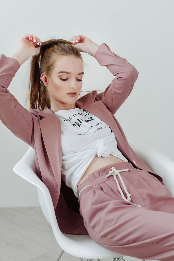 Лляний піджак з кишенями