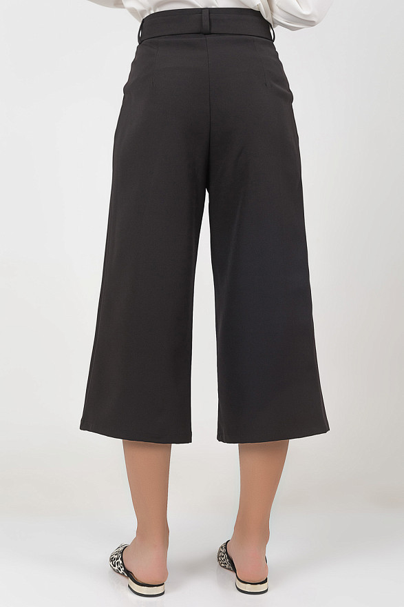Чорні штани кюлоти