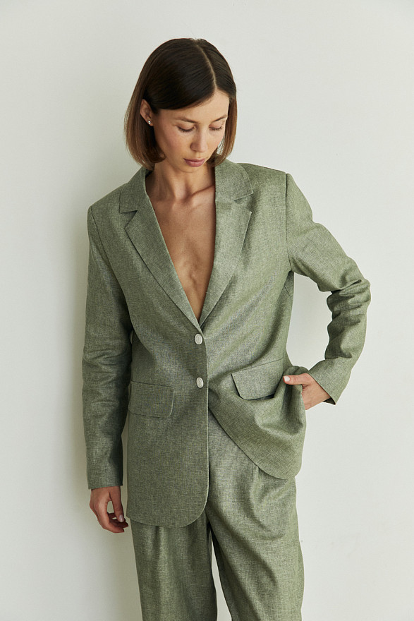 Оливковый льняной пиджак в стиле оверсайз