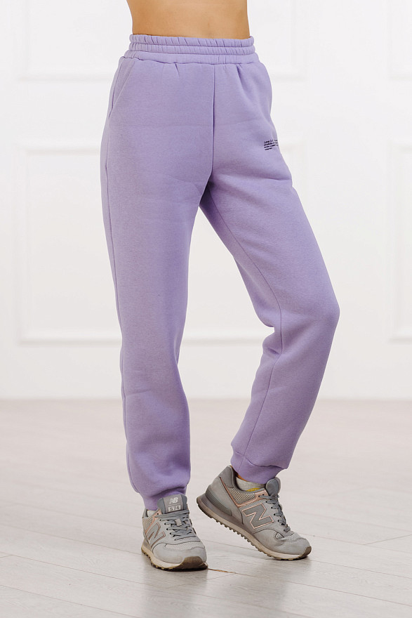 Фіолетові штани з написом