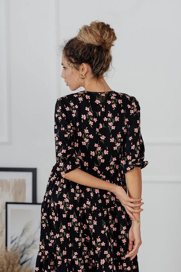 Round Neck Black Midi Dress