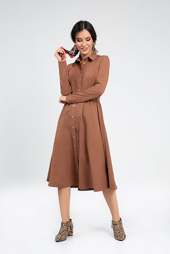 Платье-рубашка цвета мокко