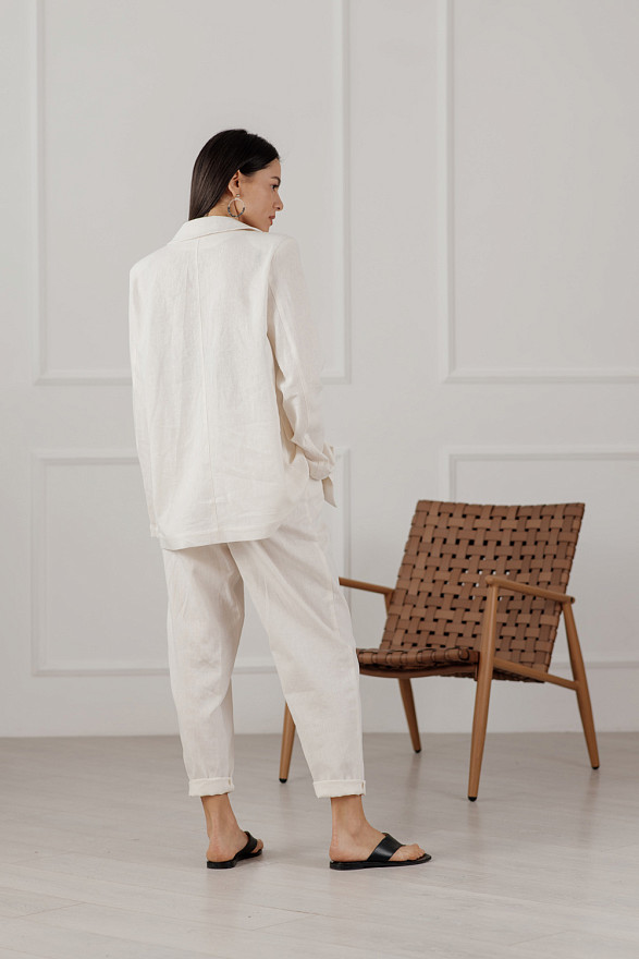 Двубортный оверсайз пиджак из льна