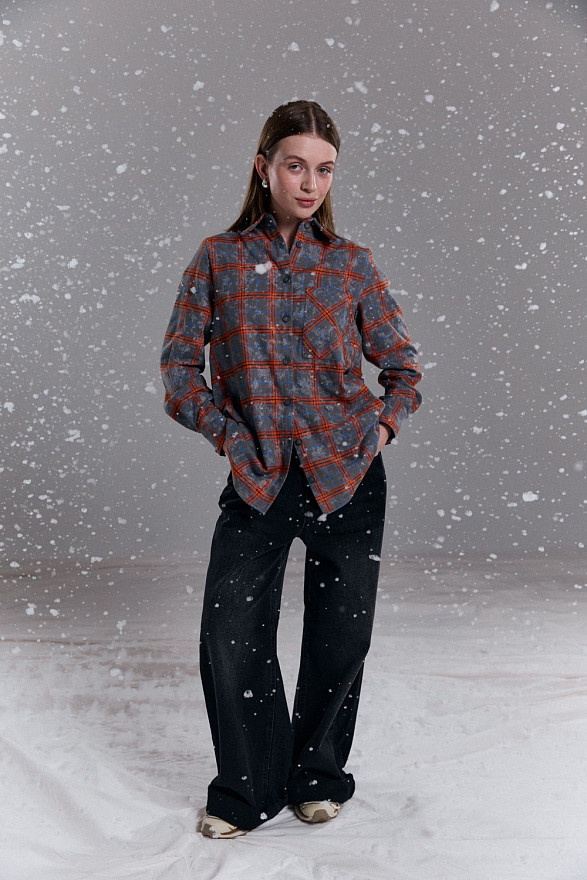 Оранжевая прямая рубашка в клетку