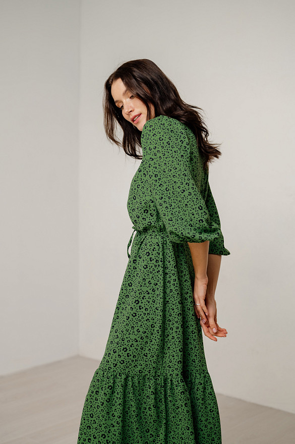 Green maxi dress