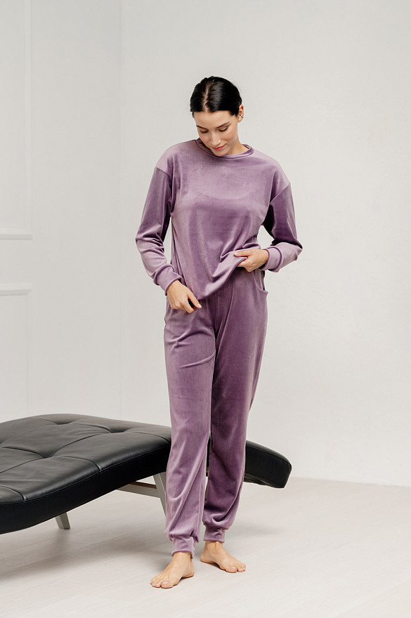 Фрезовий костюм з велюру