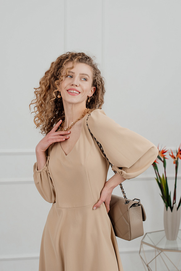 Платье миди