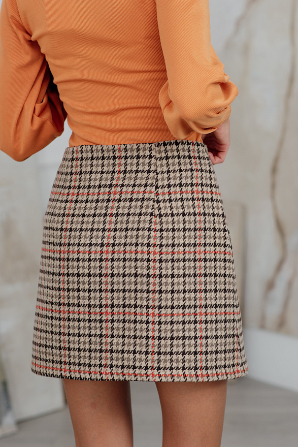 Tweed mini skirt with buttons