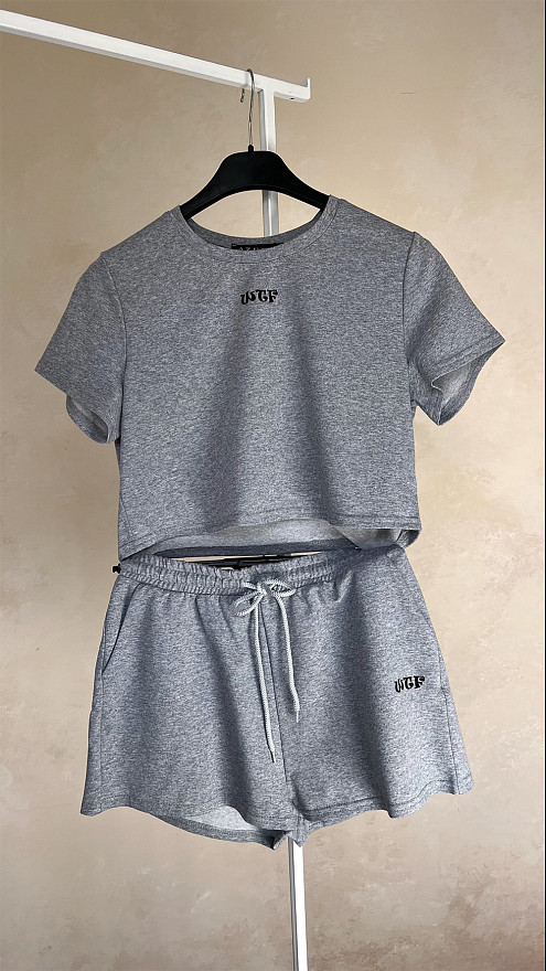 Летний костюм