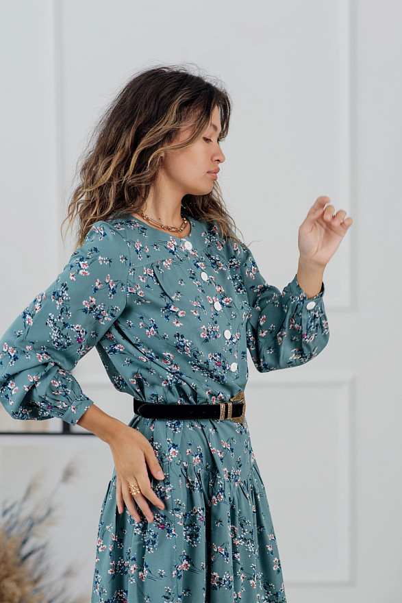 Midi floral print dress with pleated detail