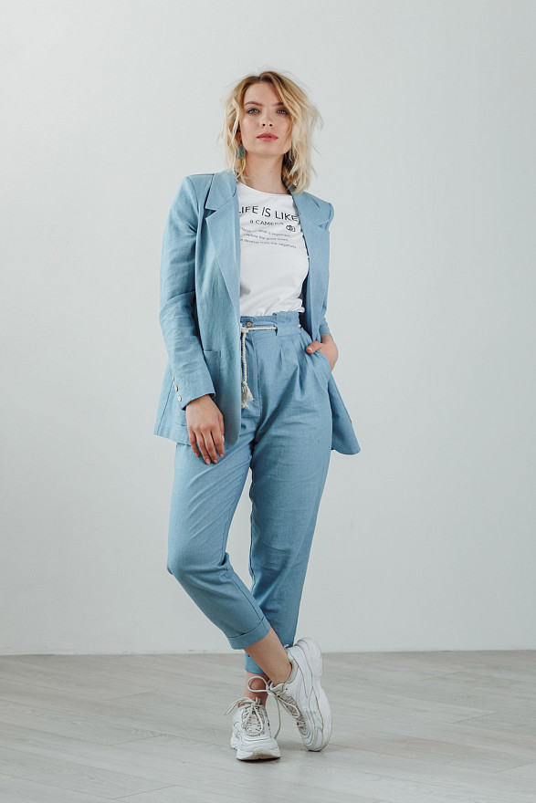 Лляний піджак на гудзику