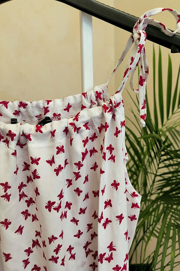 Red shift dress with straps