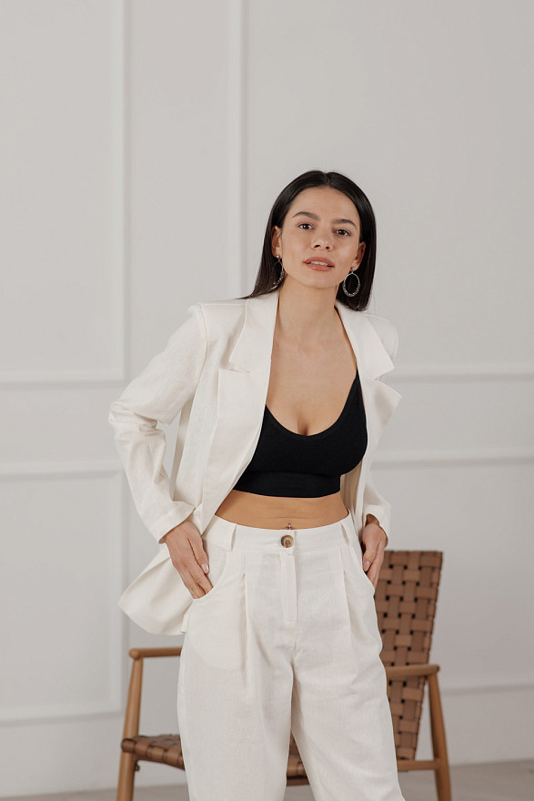 Двубортный оверсайз пиджак из льна