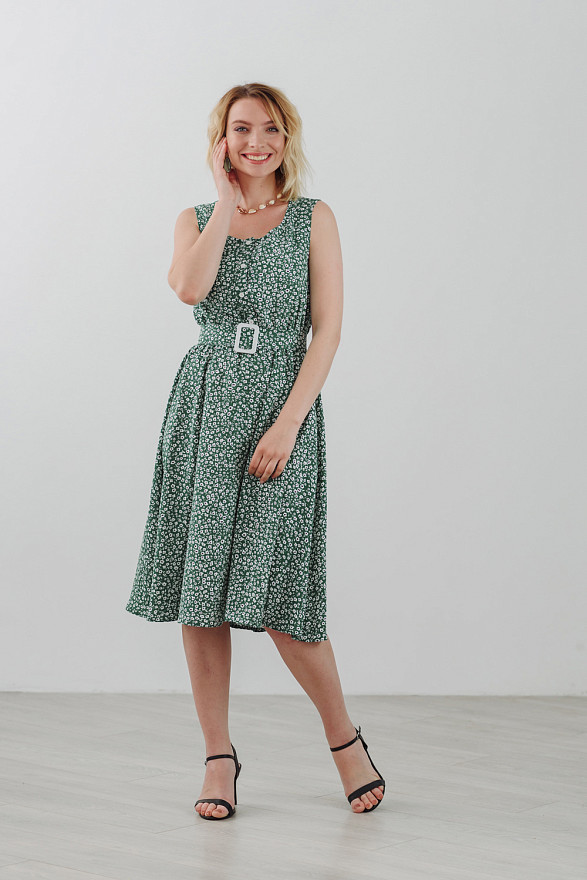 Зелене літнє плаття з поясом