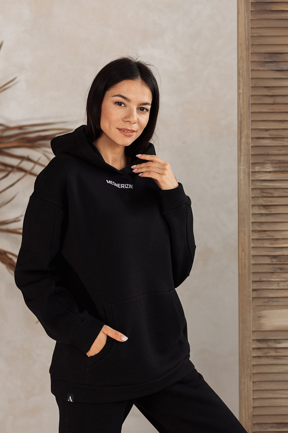 Black winter sweatshirt