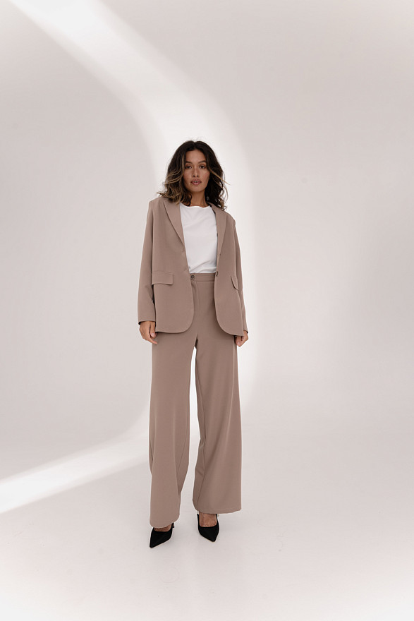 Пиджак в стиле оверсайз в цвете