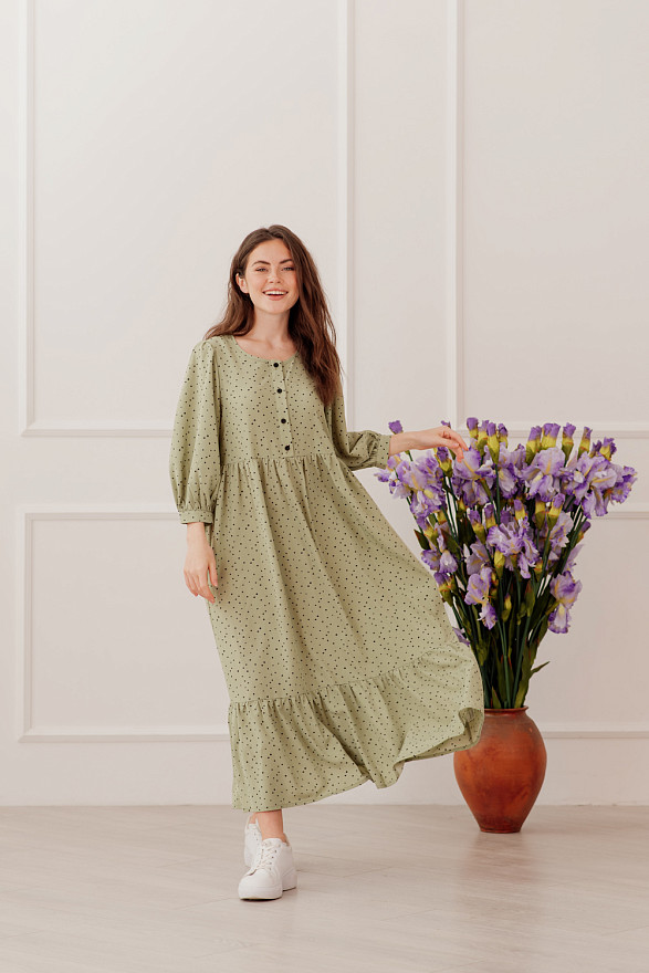 Оливкове плаття в горошок