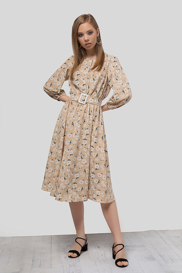 Цветочное платье с летящей юбкой