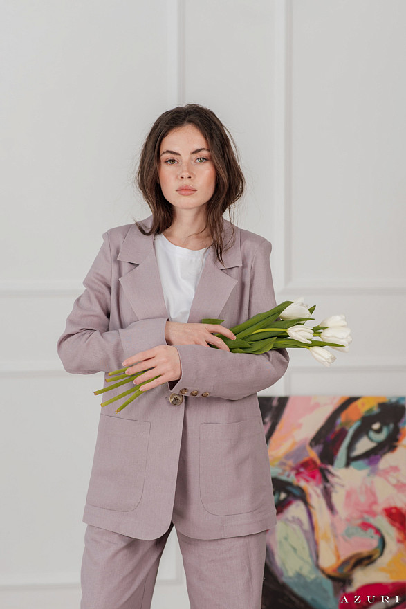 Фрезовий лляний піджак з коміром лацканом