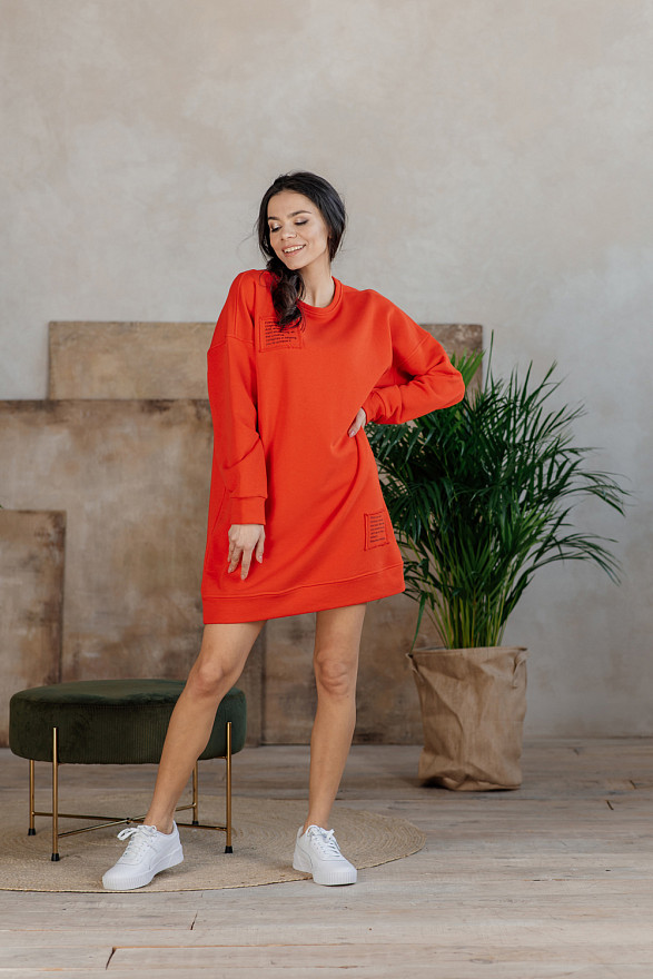 Помаранчеве спортивне оверсайз плаття