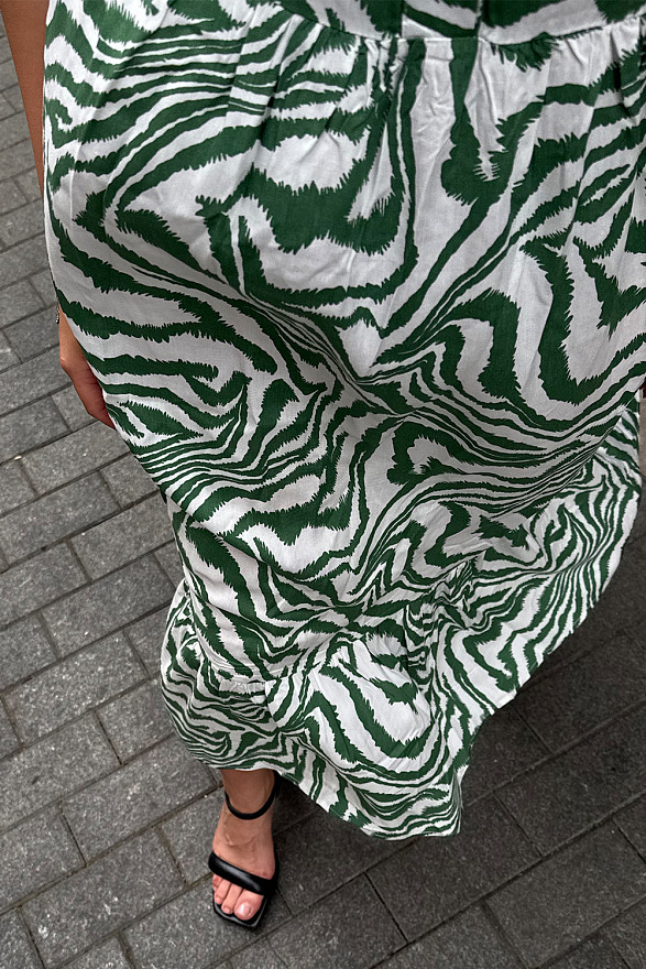 Зелена сукня-міді з круглим вирізом горловини