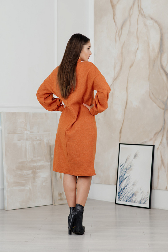 Теплое оверсайз платье из ангоры