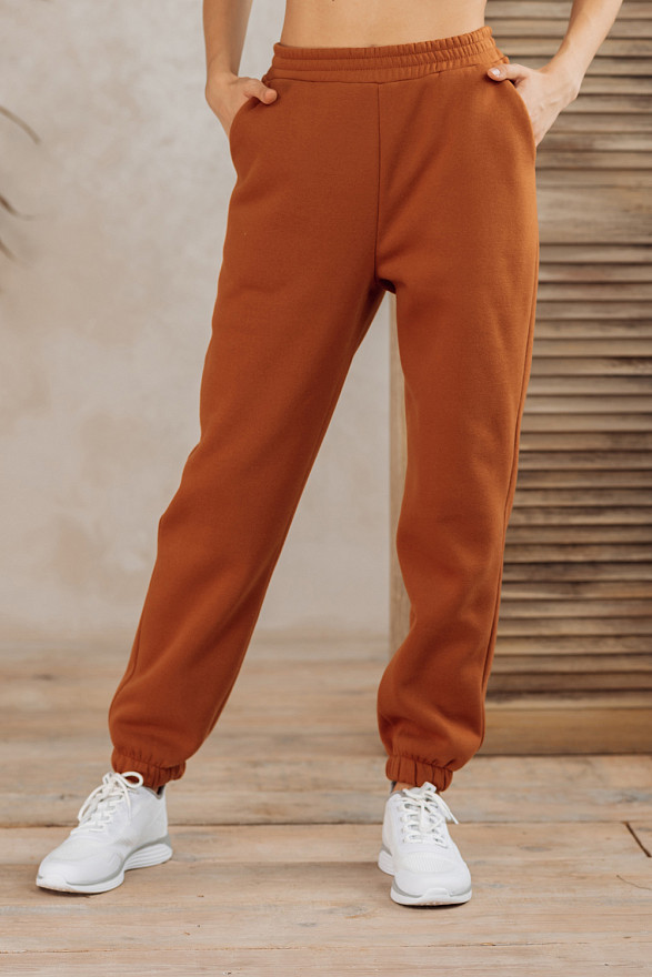 Карамельні спортивні штани