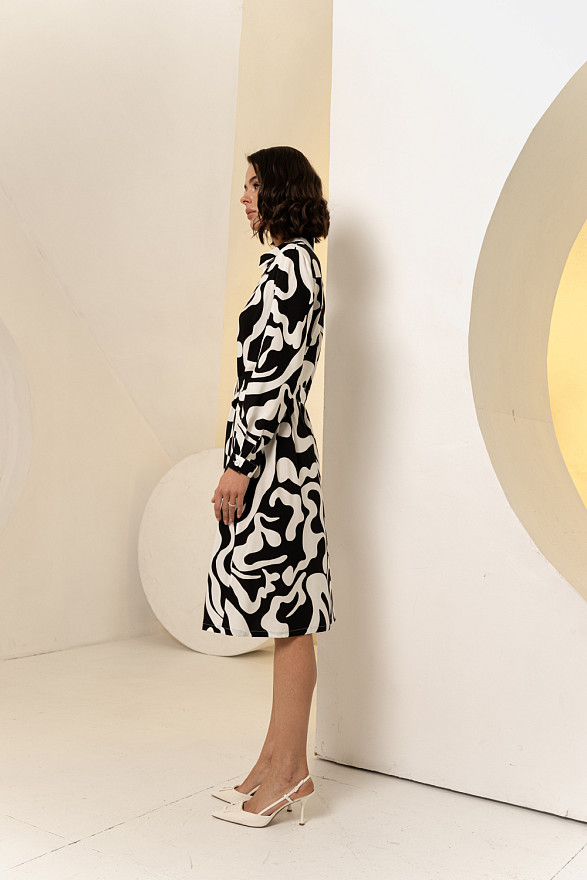 Black and White Swing Shirt Dress with Belt