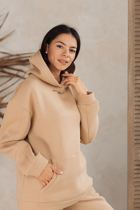 Beige oversized sweatshirt