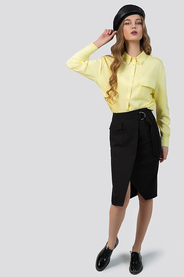 Loose fitting yellow shirt