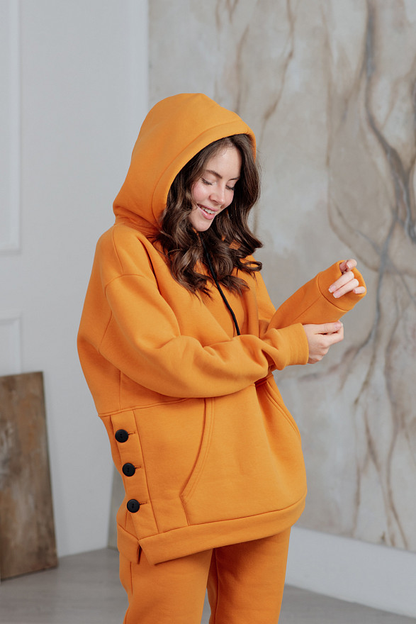 Longline warm sweatshirt with kangaroo pocket