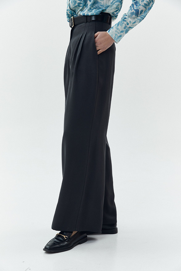 Графитовые брюки-палаццо с карманами