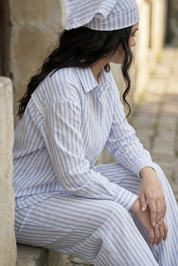 Blue women's oversized suit
