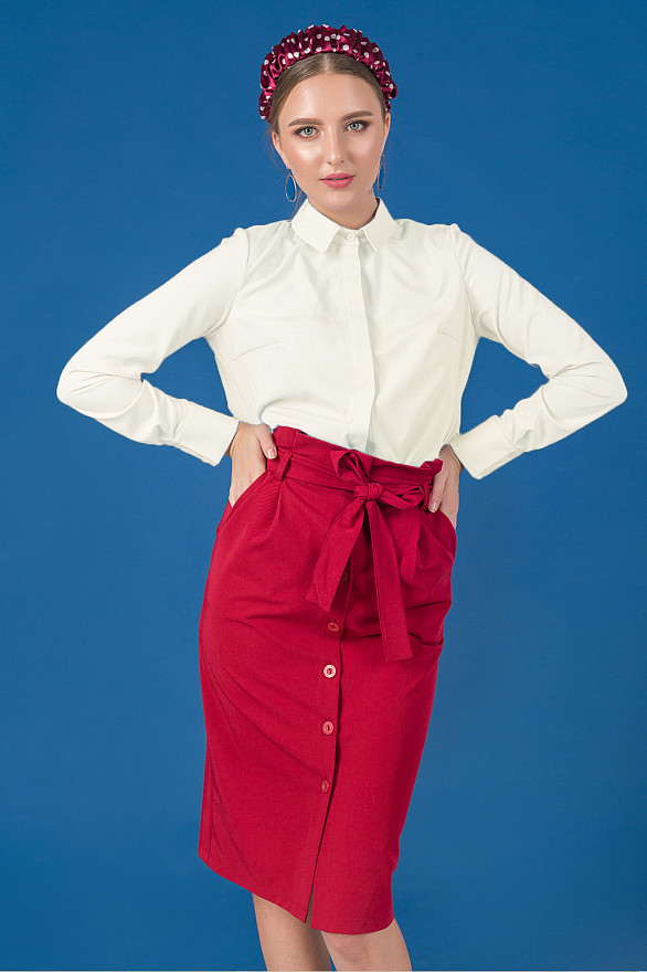 Блузка с потайной планкой